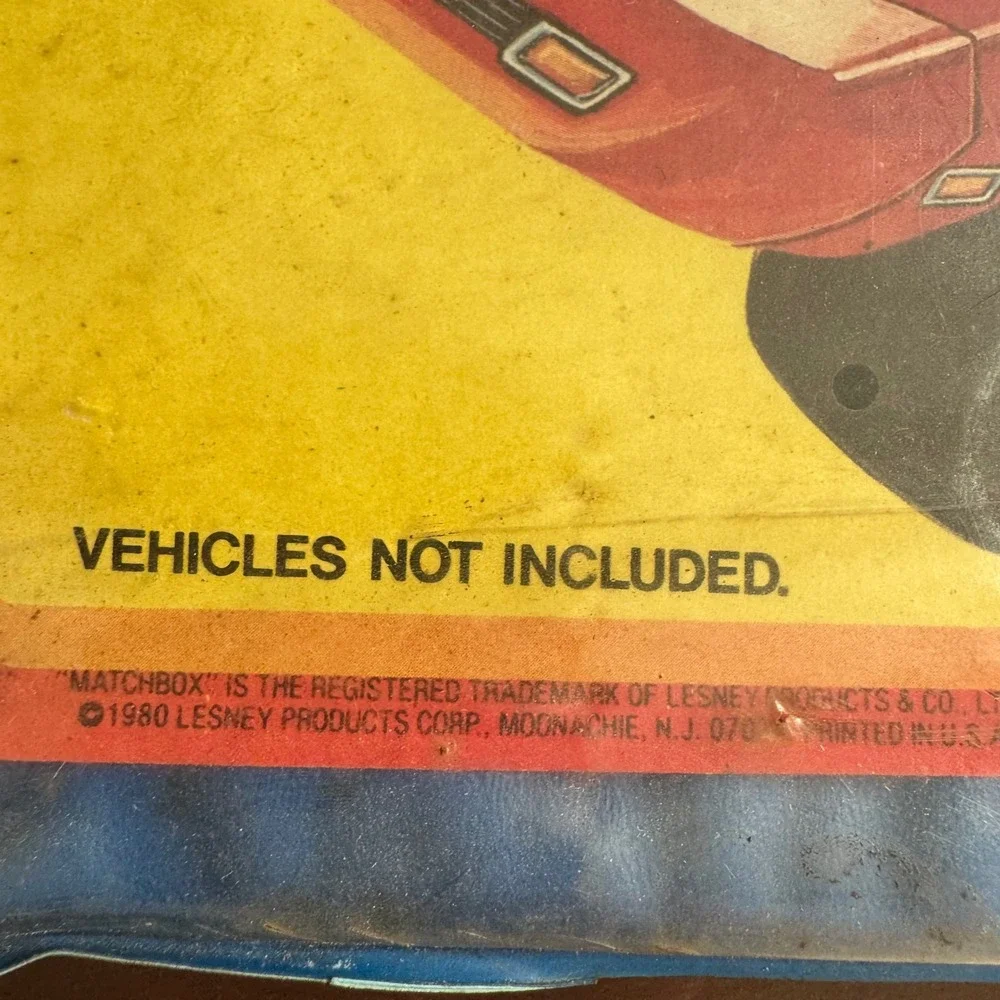 Vintage 1980 Matchbox Collector Case with 24 Diecast Cars Hot Wheels Lesney 48